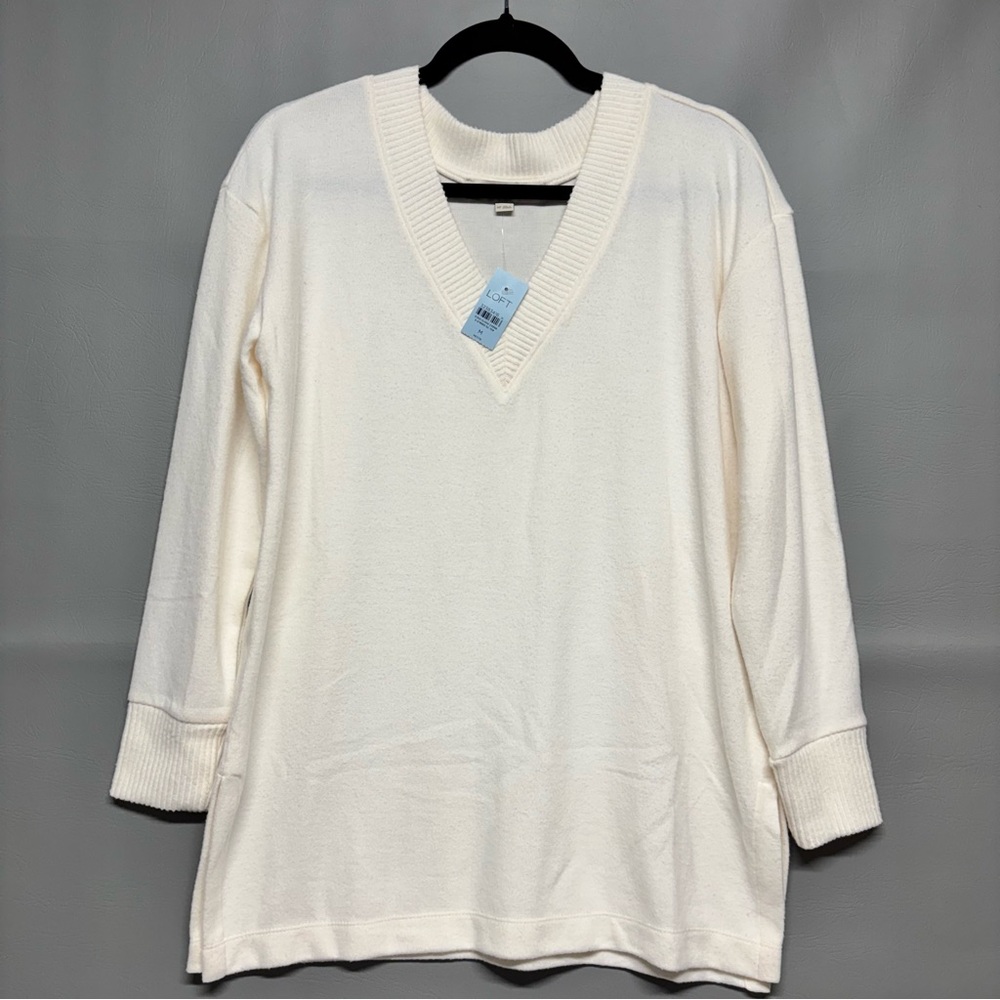 ✨LOFT V-Neck Pullover Sweater Cream Knitted Long Sleeve Size MP